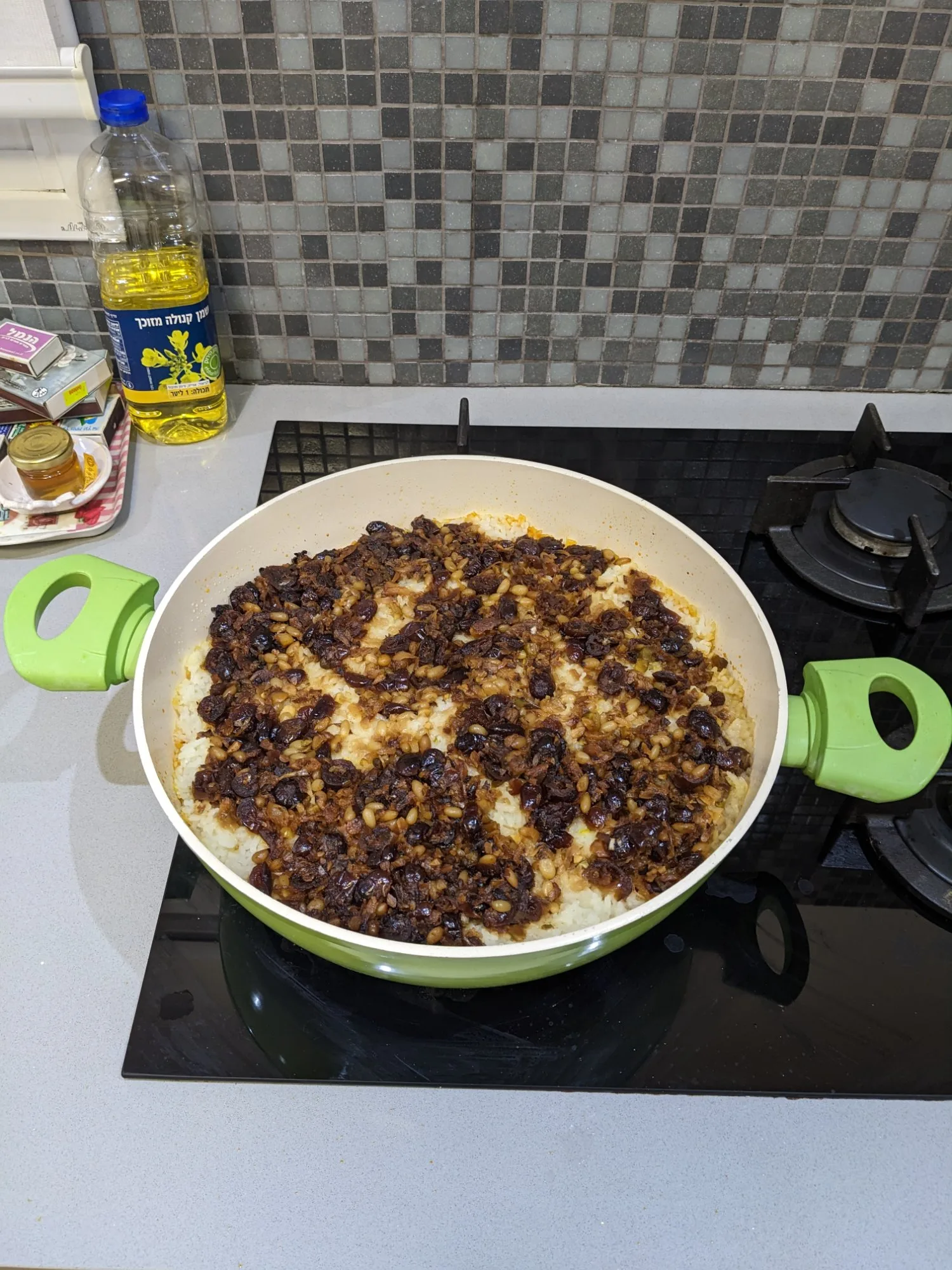 Rice with topping ready